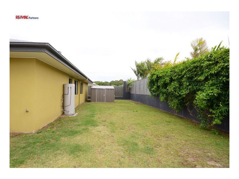 19 Parklands Blvd, Wondunna QLD 4655