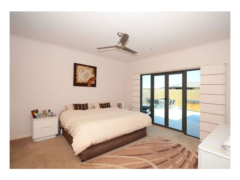 61 Endeavour Way, Eli Waters QLD 4655