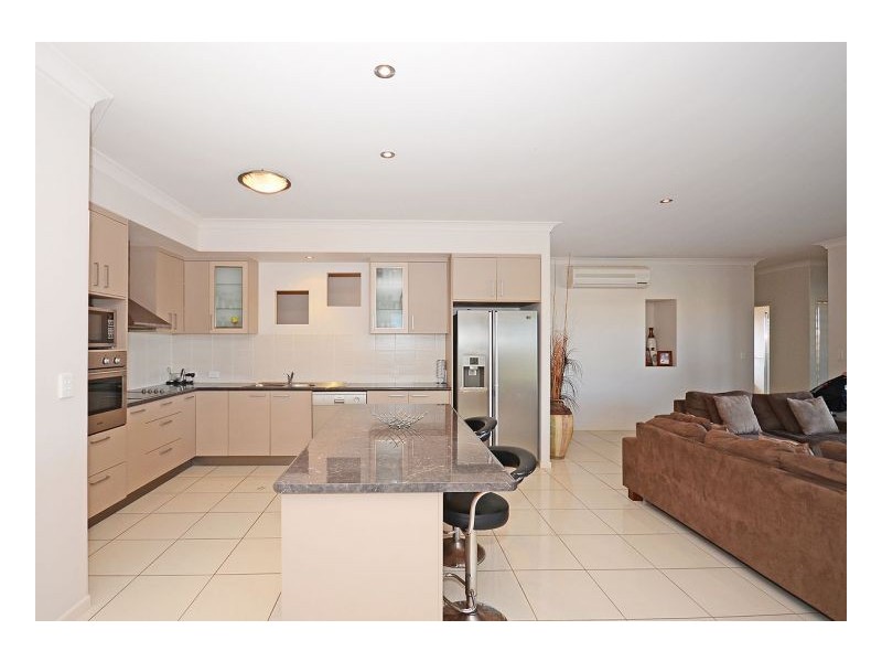 61 Endeavour Way, Eli Waters QLD 4655