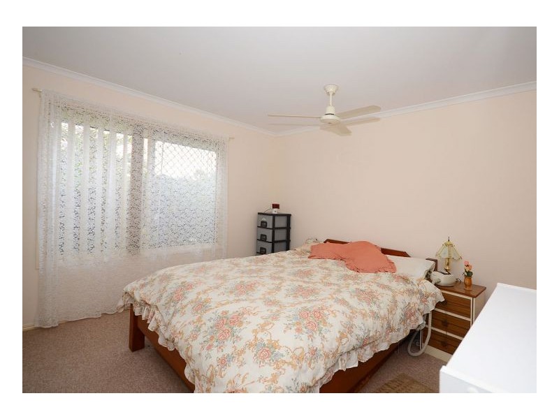 11 Spinnaker Dr, Point Vernon QLD 4655