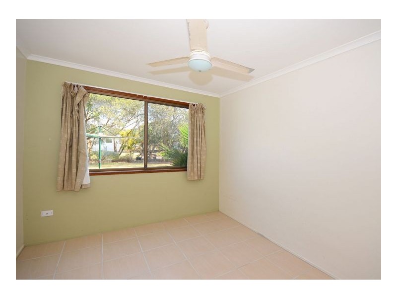 19 White Street, Point Vernon QLD 4655