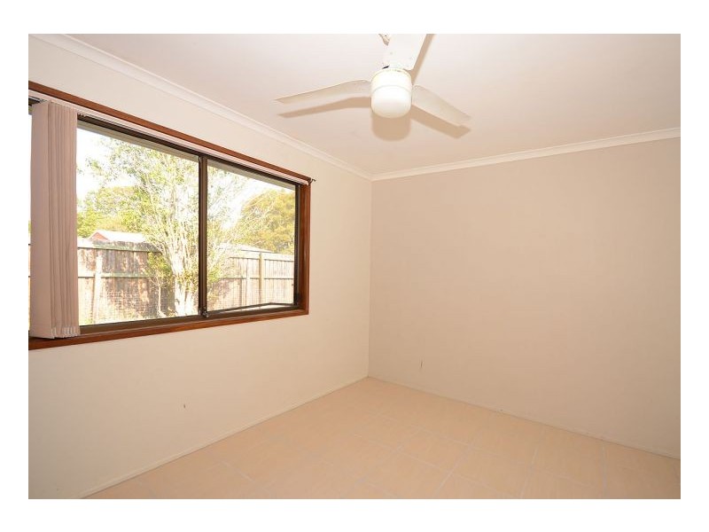 19 White Street, Point Vernon QLD 4655