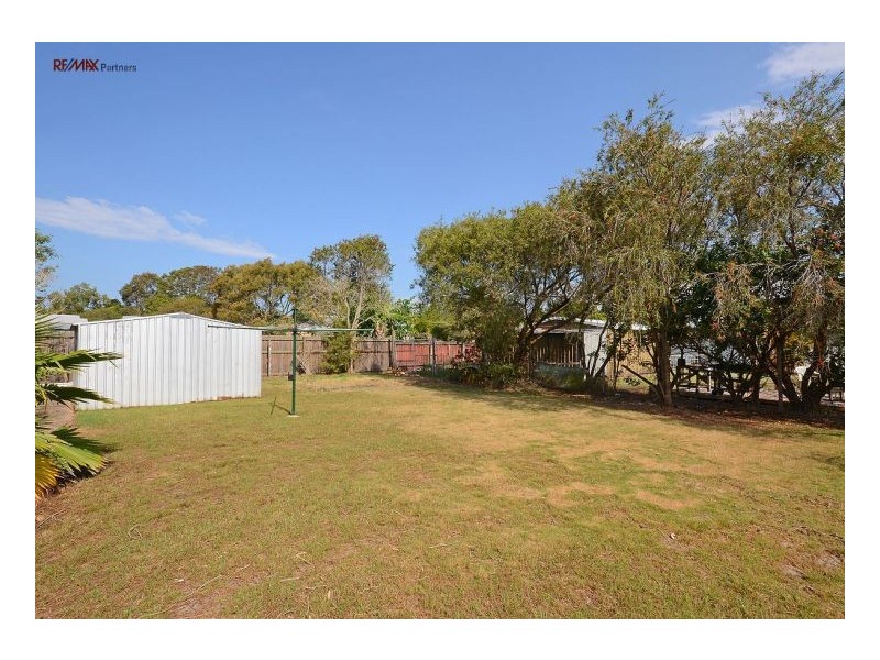 19 White Street, Point Vernon QLD 4655