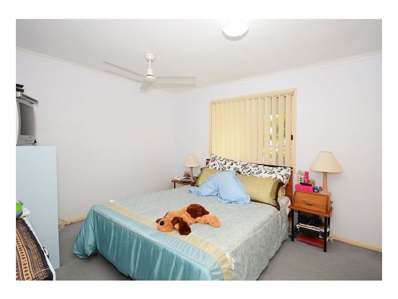 124 Pulgul Street, Urangan QLD 4655