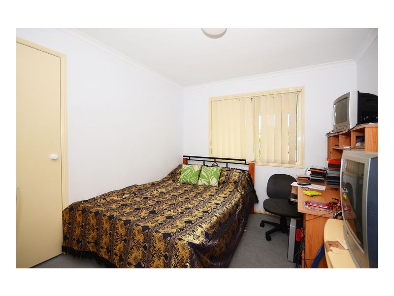 124 Pulgul Street, Urangan QLD 4655