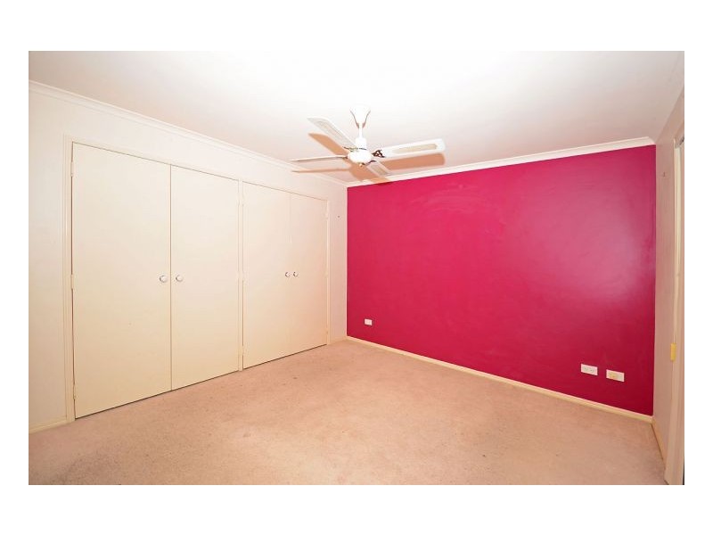 7 Cleo Court, Torquay QLD 4655