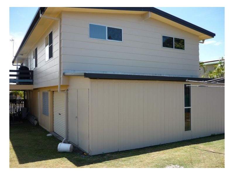 33 Murphy Street, Point Vernon QLD 4655