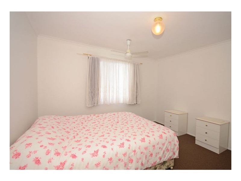 33 Murphy Street, Point Vernon QLD 4655