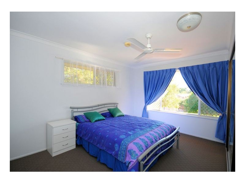 266 Torquay Tce, Torquay QLD 4655
