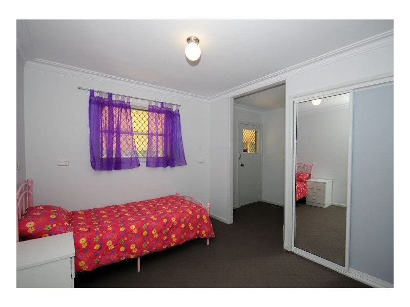 266 Torquay Tce, Torquay QLD 4655