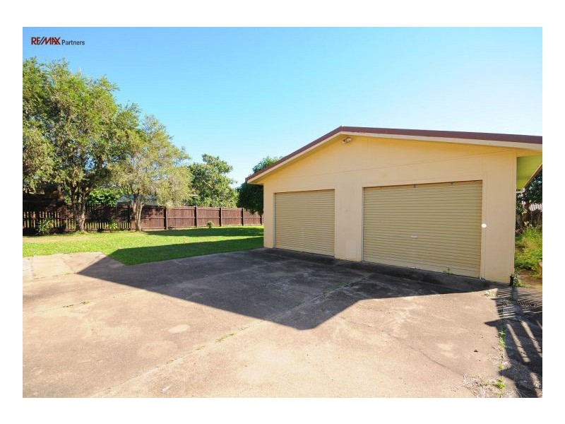 266 Torquay Tce, Torquay QLD 4655