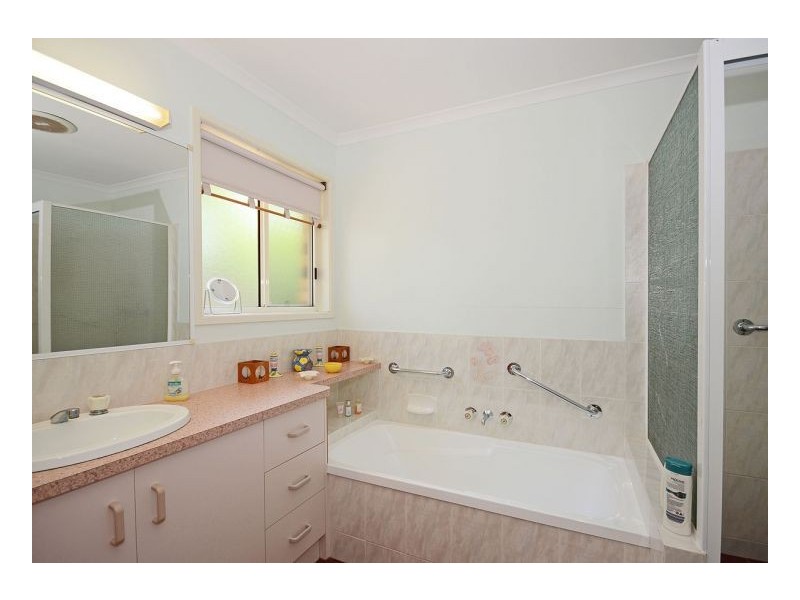 40 Ann Street, Torquay QLD 4655