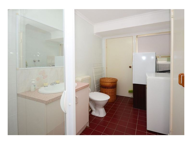 40 Ann Street, Torquay QLD 4655