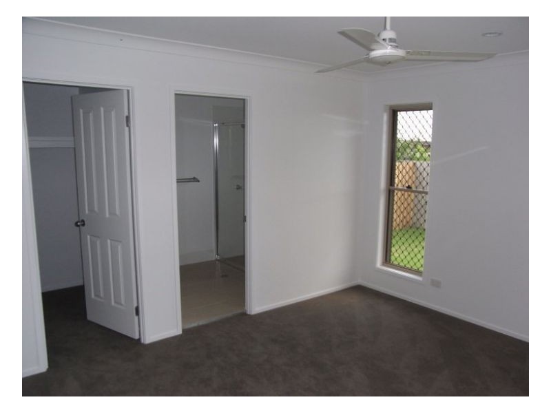 2 Calypso Close, Urraween QLD 4655