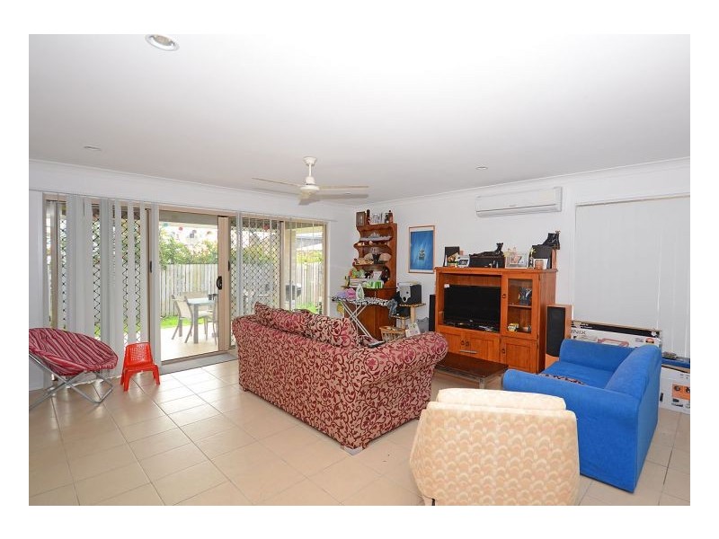 2 Calypso Close, Urraween QLD 4655