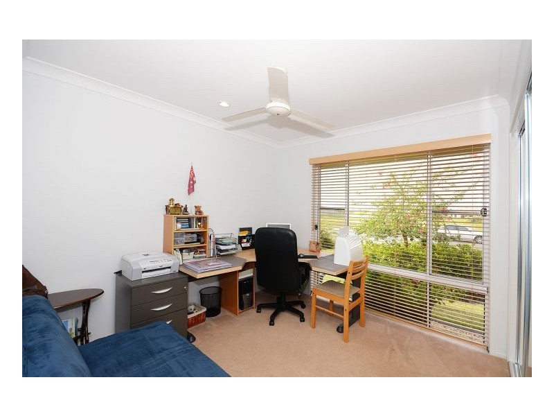 54 Endeavour Way, Eli Waters QLD 4655