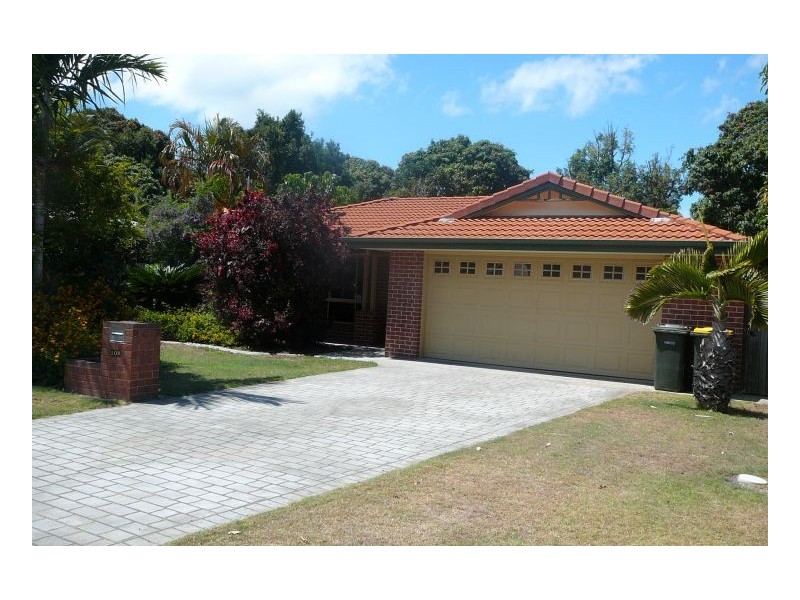109 Cunningham Street, Urangan QLD 4655