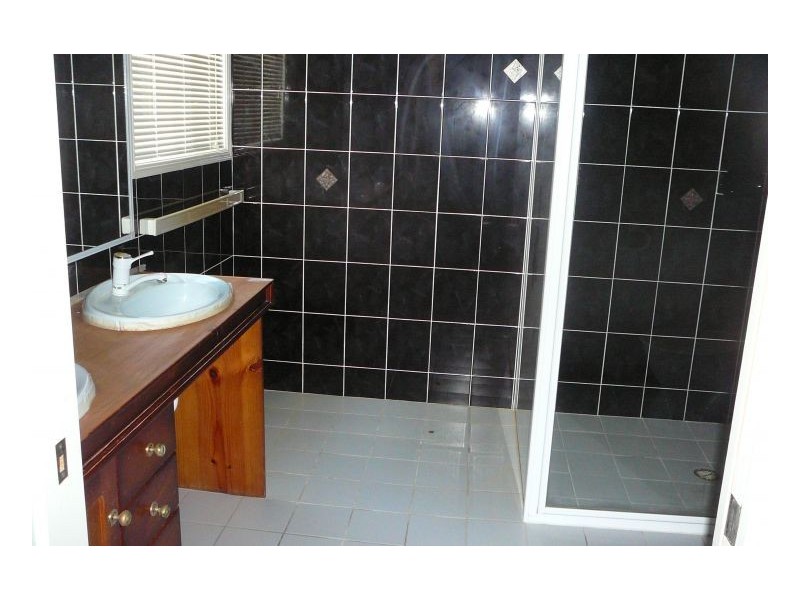 109 Cunningham Street, Urangan QLD 4655