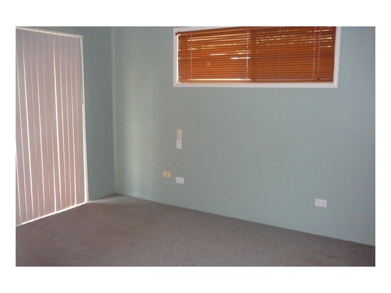 109 Cunningham Street, Urangan QLD 4655