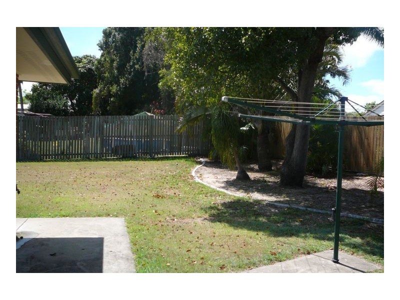 109 Cunningham Street, Urangan QLD 4655