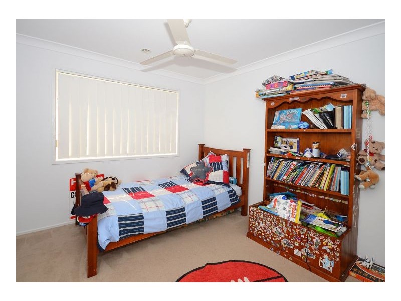 14 Captain Cook Street, Urraween QLD 4655