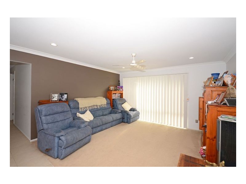 14 Captain Cook Street, Urraween QLD 4655