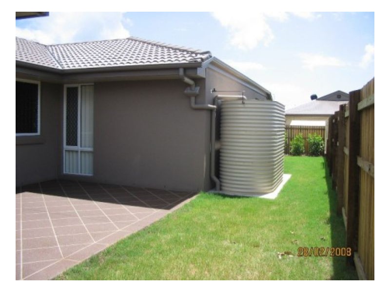 14 Captain Cook Street, Urraween QLD 4655