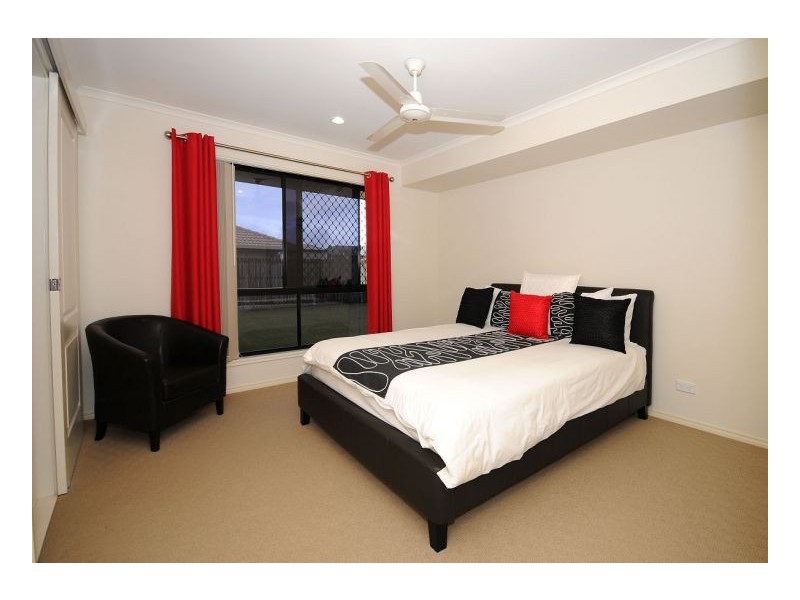 22 Lancaster Circuit, Urraween QLD 4655