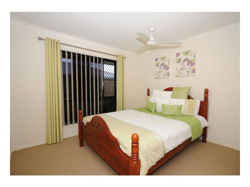 22 Lancaster Circuit, Urraween QLD 4655