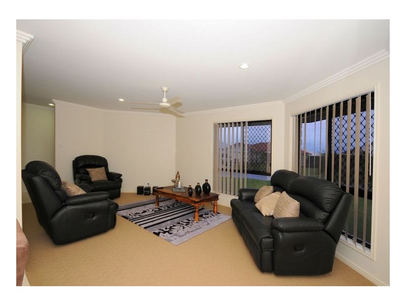 22 Lancaster Circuit, Urraween QLD 4655
