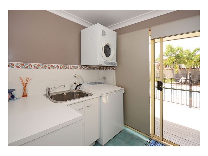 10 Nicholson Court, Urraween QLD 4655