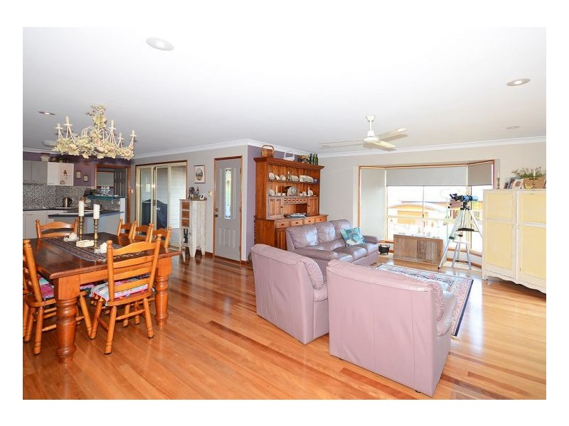 10 Nicholson Court, Urraween QLD 4655