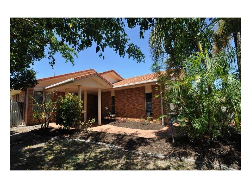 7 Dean Court, Urraween QLD 4655