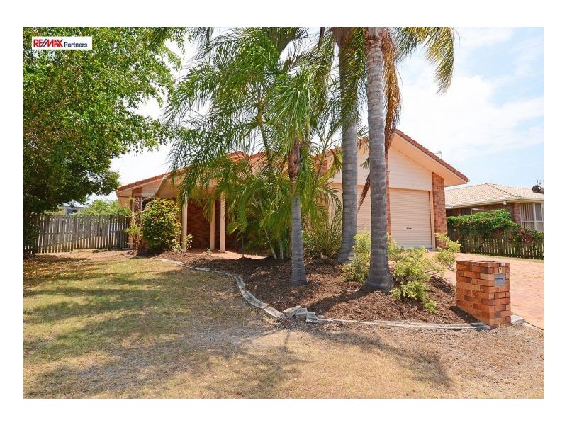 7 Dean Court, Urraween QLD 4655