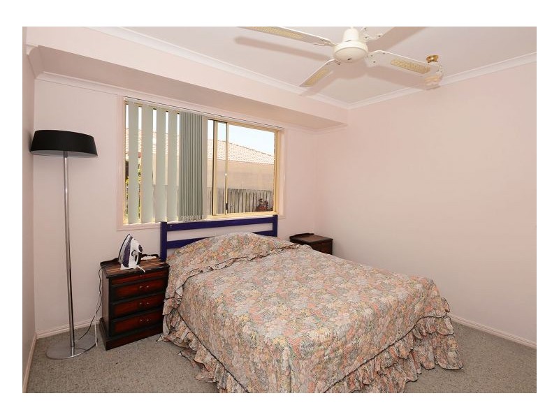 7 Dean Court, Urraween QLD 4655