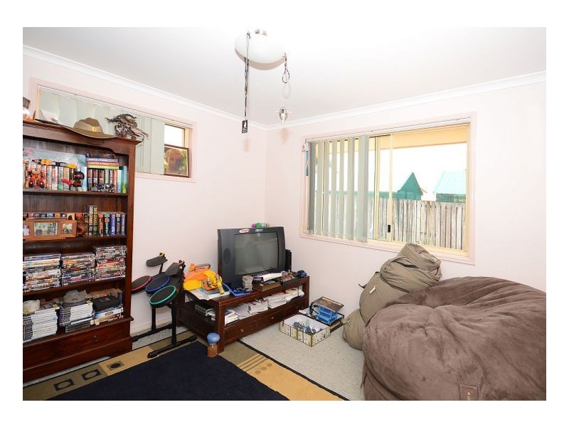 7 Dean Court, Urraween QLD 4655