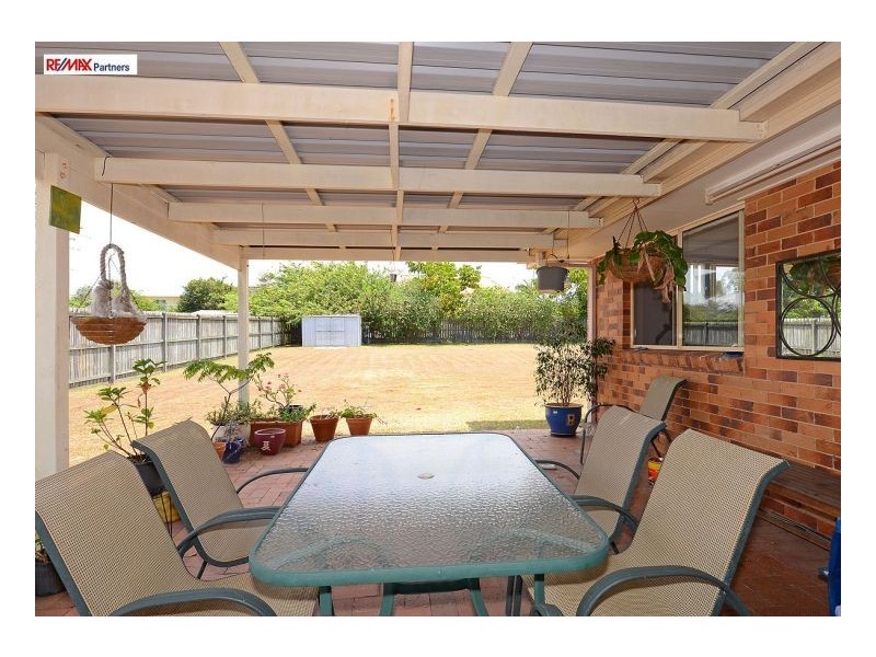 7 Dean Court, Urraween QLD 4655