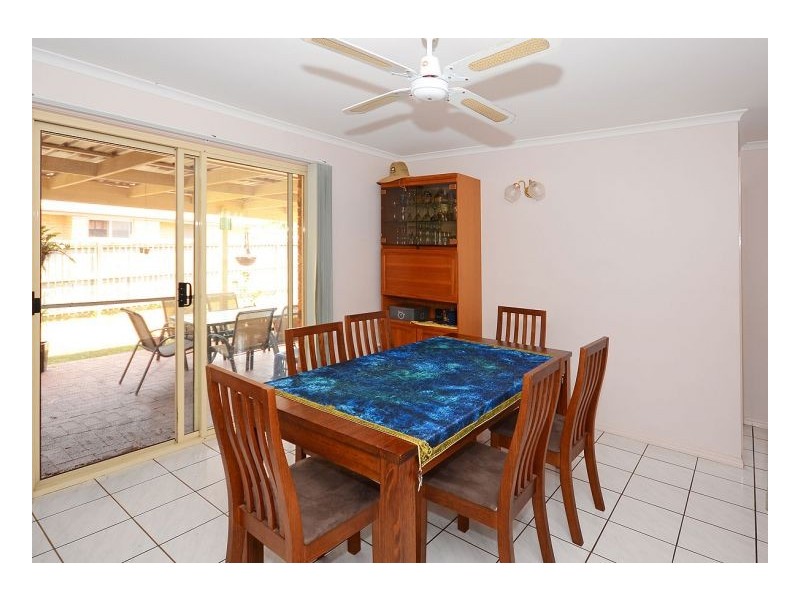 7 Dean Court, Urraween QLD 4655