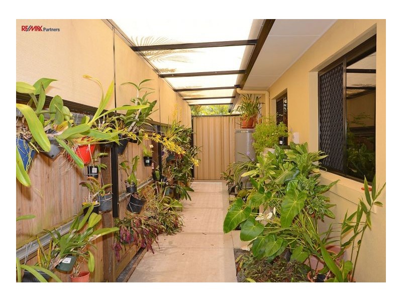 17 Prince Street, Urangan QLD 4655