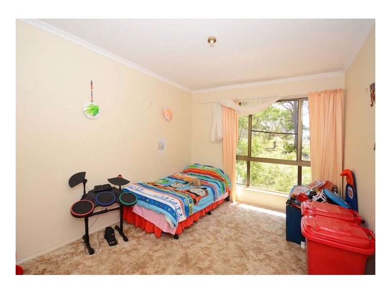 11 Shore Road East, Urangan QLD 4655