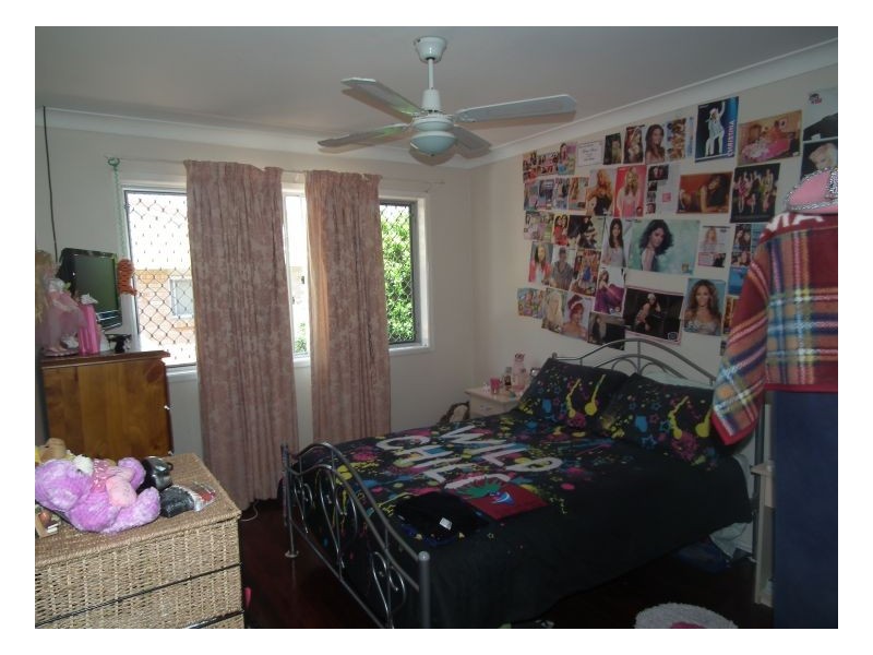 74 Dayman Street, Urangan QLD 4655