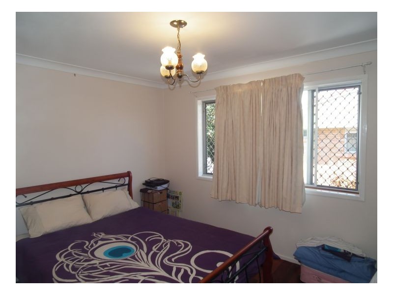 74 Dayman Street, Urangan QLD 4655