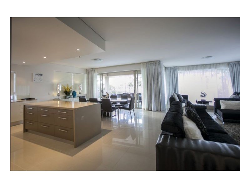9/328 Esplanade, Scarness QLD 4655