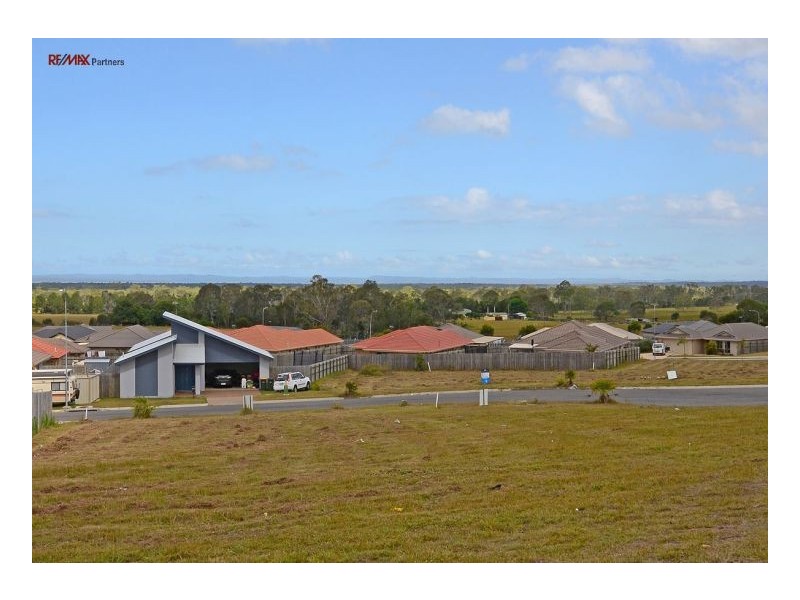 14 Mia Court, Nikenbah QLD 4655