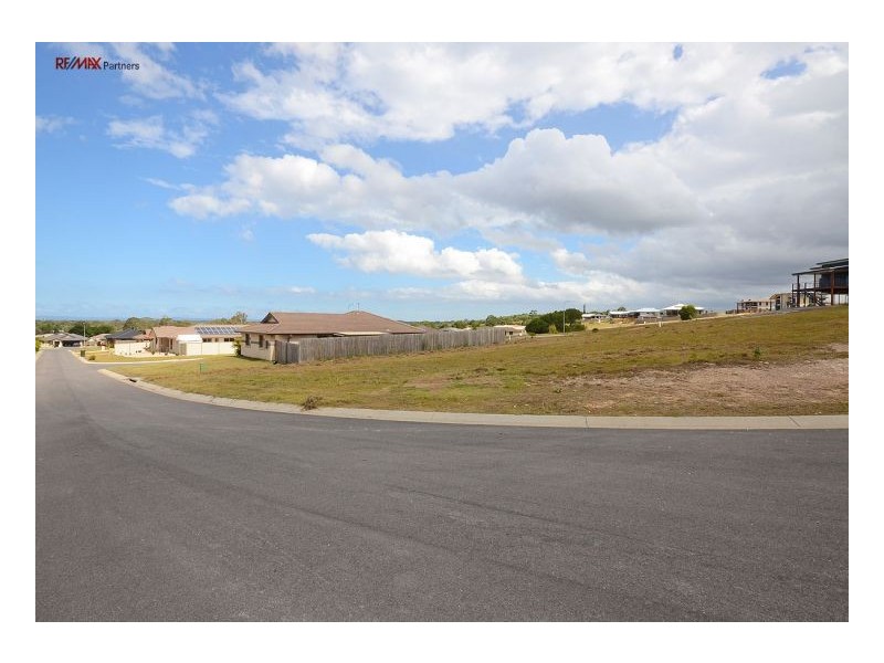 14 Mia Court, Nikenbah QLD 4655