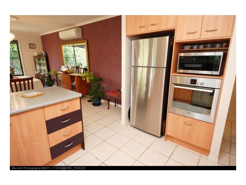 6 Florida Court, Urangan QLD 4655