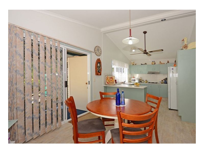 52/208 Elizabeth Street, Urangan QLD 4655