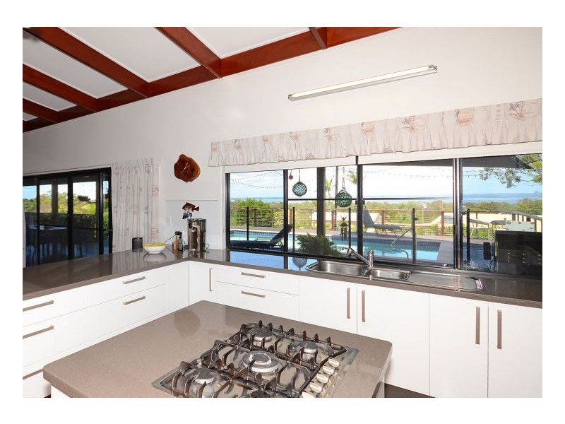 16 Swan Drive, Booral QLD 4655