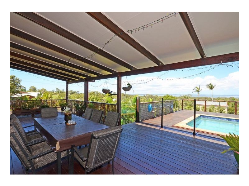 16 Swan Drive, Booral QLD 4655