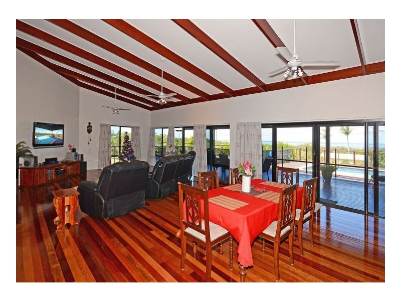 16 Swan Drive, Booral QLD 4655